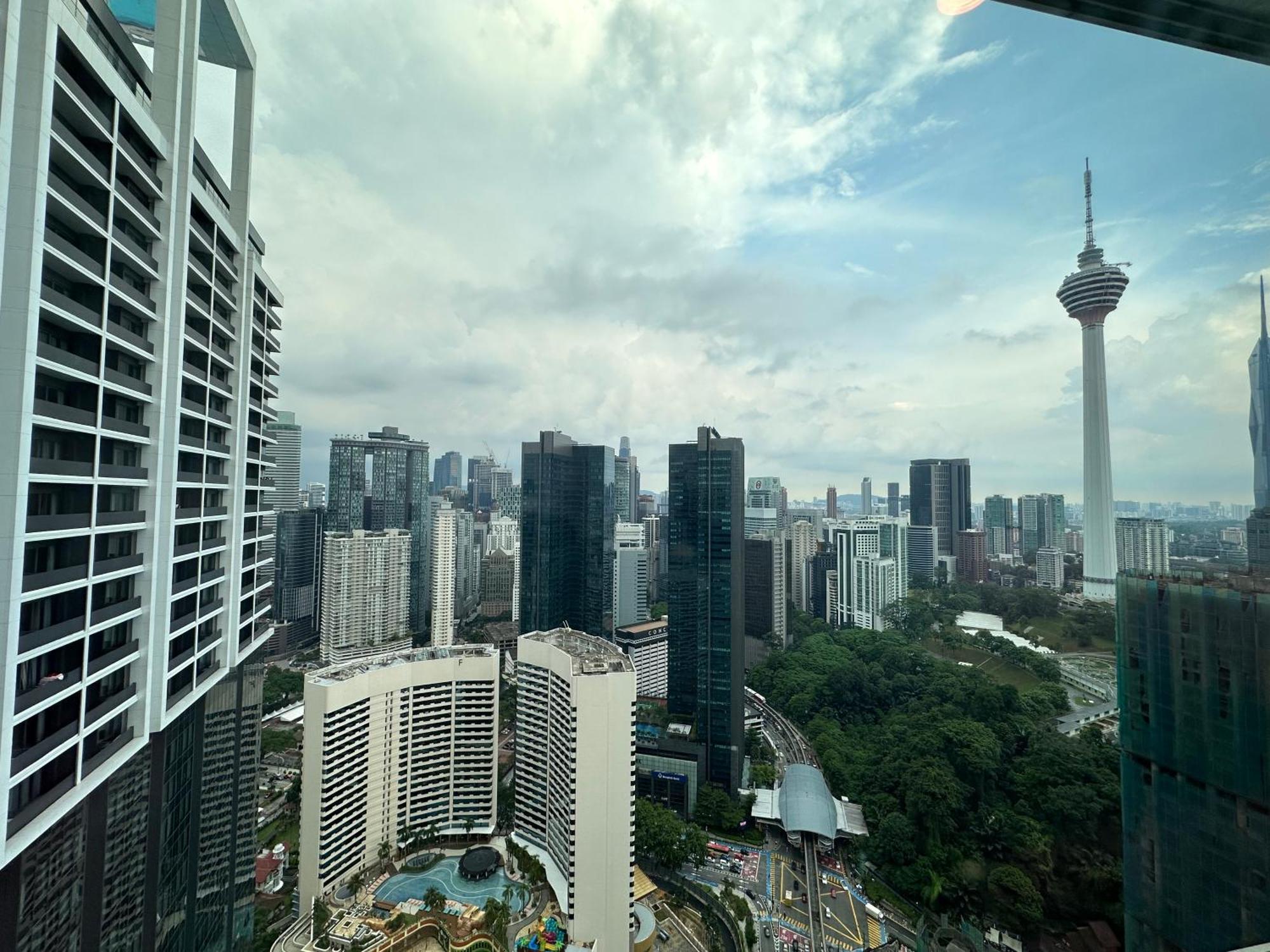 The Platinum Kuala Lumpur By Cozy White Apartman Kültér fotó