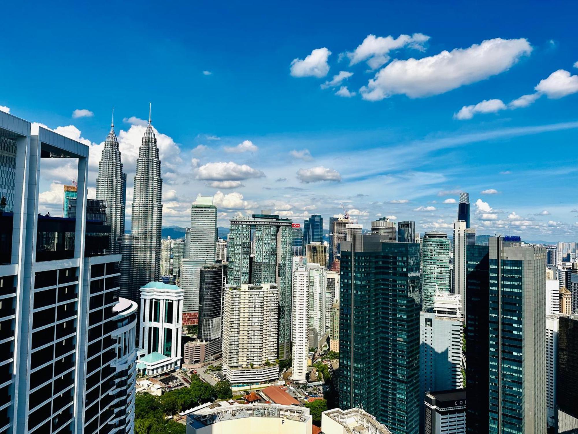 The Platinum Kuala Lumpur By Cozy White Apartman Kültér fotó